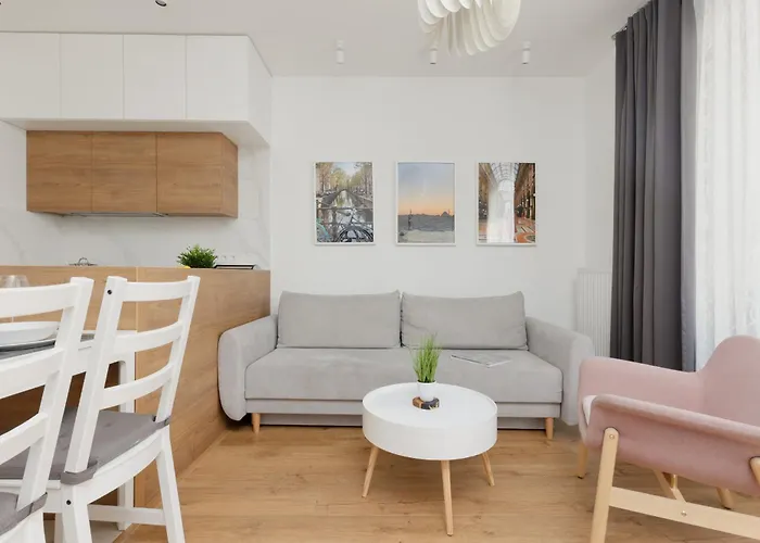 Zoliborz Artystyczny Apartment With Terrace & Parking Warsaw By Renters