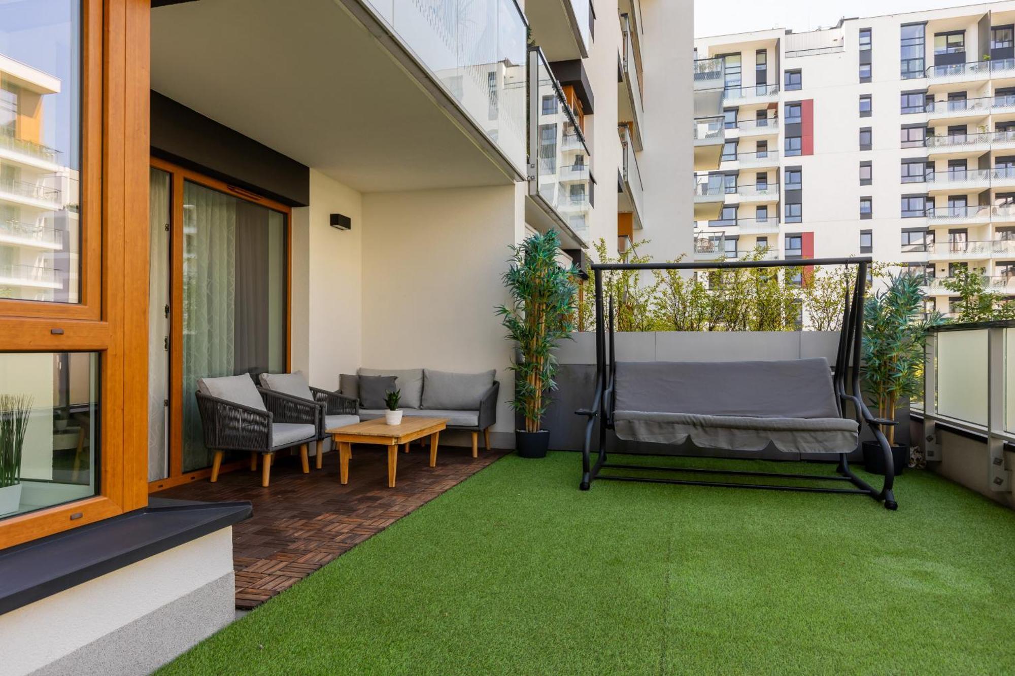 Zoliborz Artystyczny With Terrace & Parking By Renters Apartament
